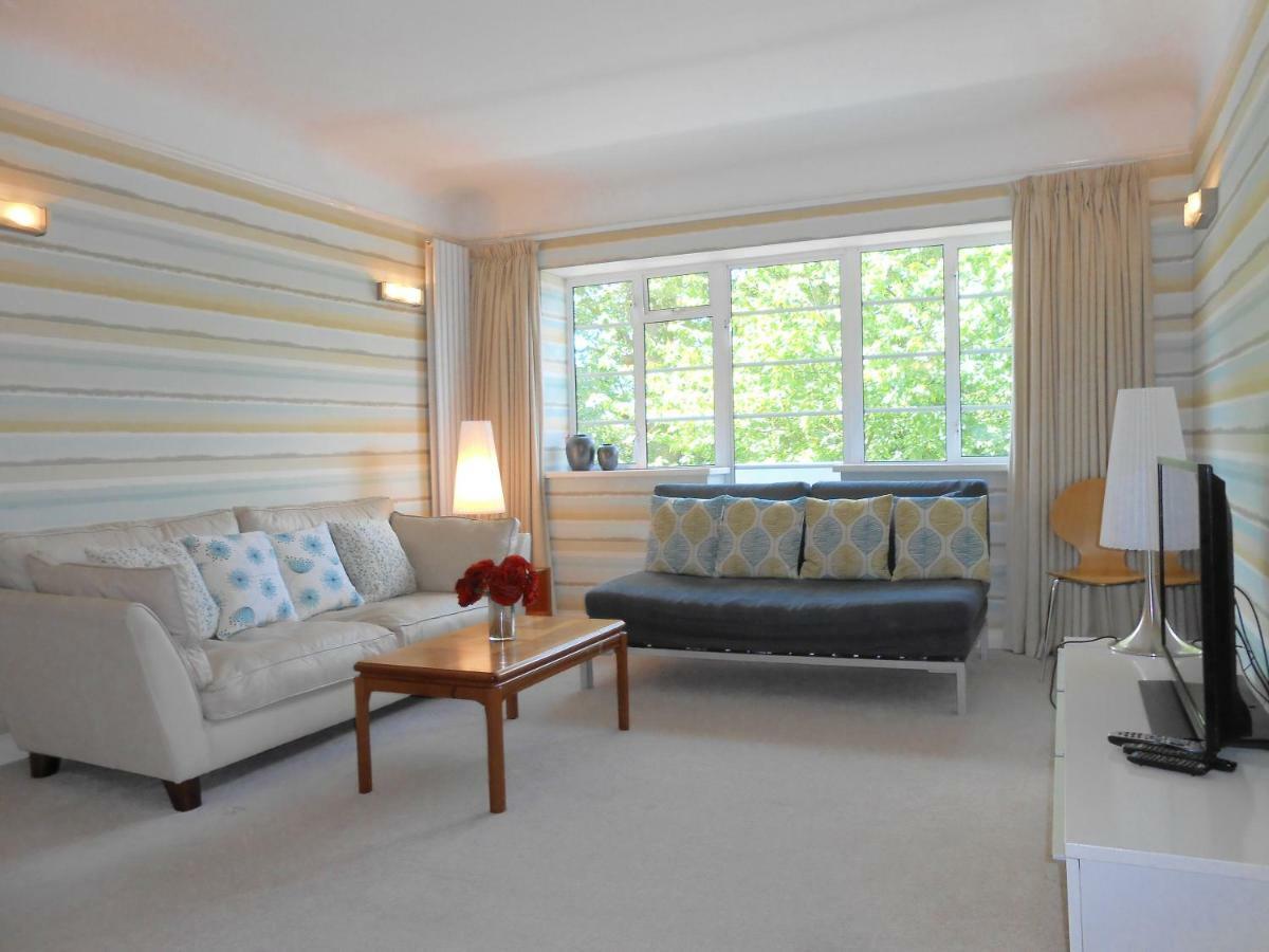 2 Bed Apartment In Viceroy Lodge Central Surbiton Incl Free Parking Kingston upon Thames  Buitenkant foto